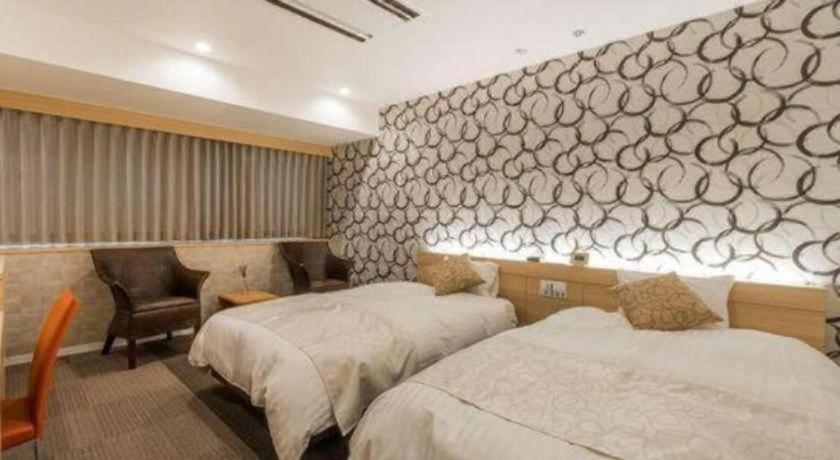 Centrale Hotel Кётанго Экстерьер фото