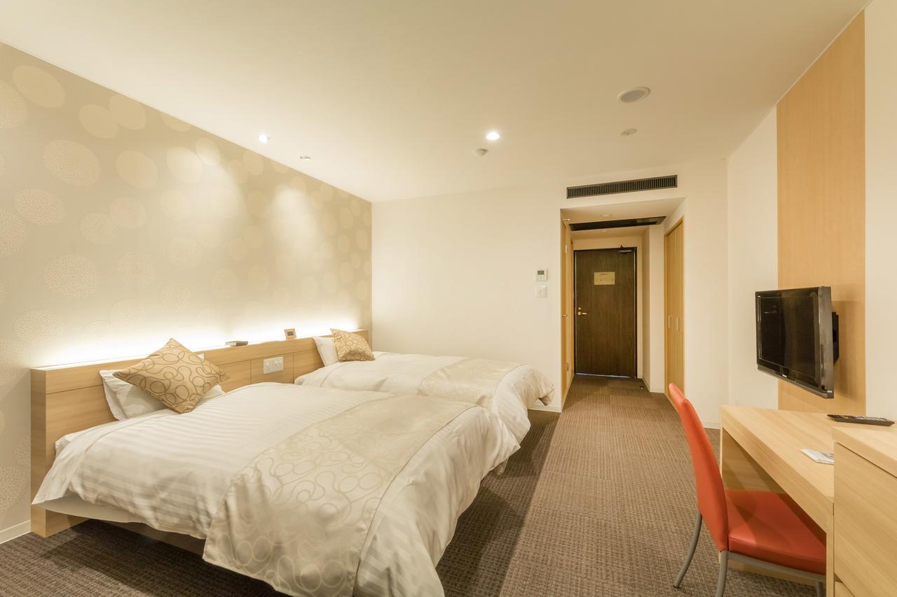 Centrale Hotel Кётанго Экстерьер фото